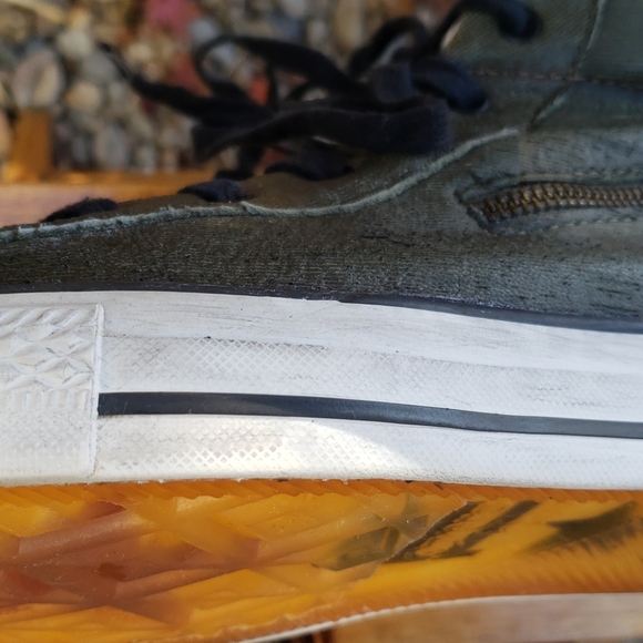 John Varvatos/Converse Hi-Top W/ Zipper Size 9 - Picture 9 of 15